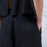 INEMURI TOP ESCOTE CUADRADO NEGRO